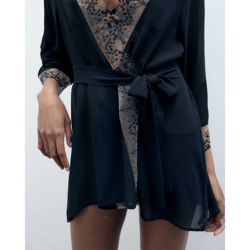 Bluebella Marisa Kimono image number 2